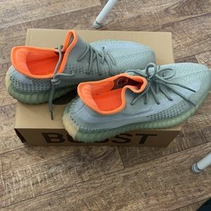 Yeezy boots 350 V2 desert sage